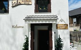 Slovenian House Vida